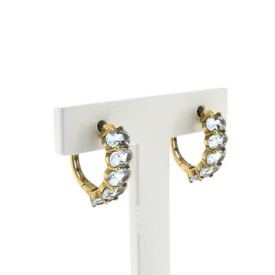 Image 1 of 9 carat aquamarine stud earrings