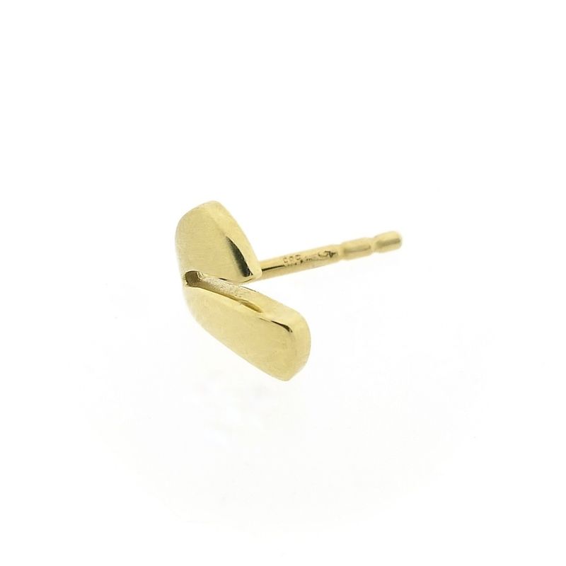 Image 7 of Golden subtle stud earrings