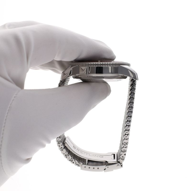 Image 6 of Breitling Superocean Heritage ‘Edition Speciale’ 42mm AB2010; Automatic men's watch