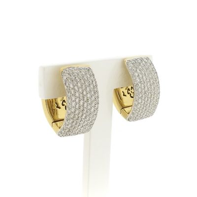Image 2 of Gold stud earrings pavé set with diamonds