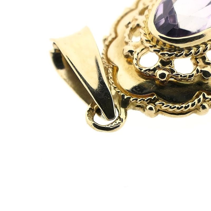 Image 7 of Vintage gold pendant with amethyst