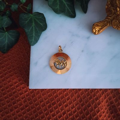 Image 2 of Gold zodiac sign pendant; Leo | Fabiola