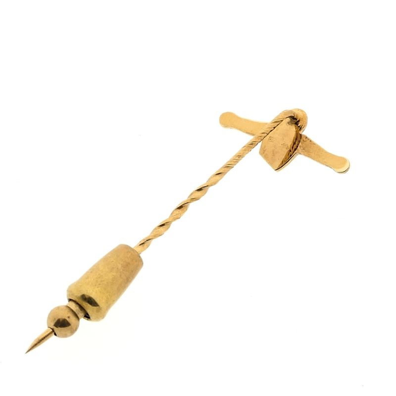 Image 4 of Golden lapel pin; AkzoNobel