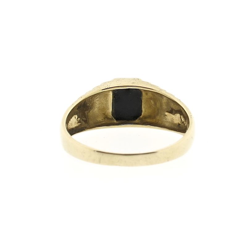 Image 4 of Gold signet ring with onyx