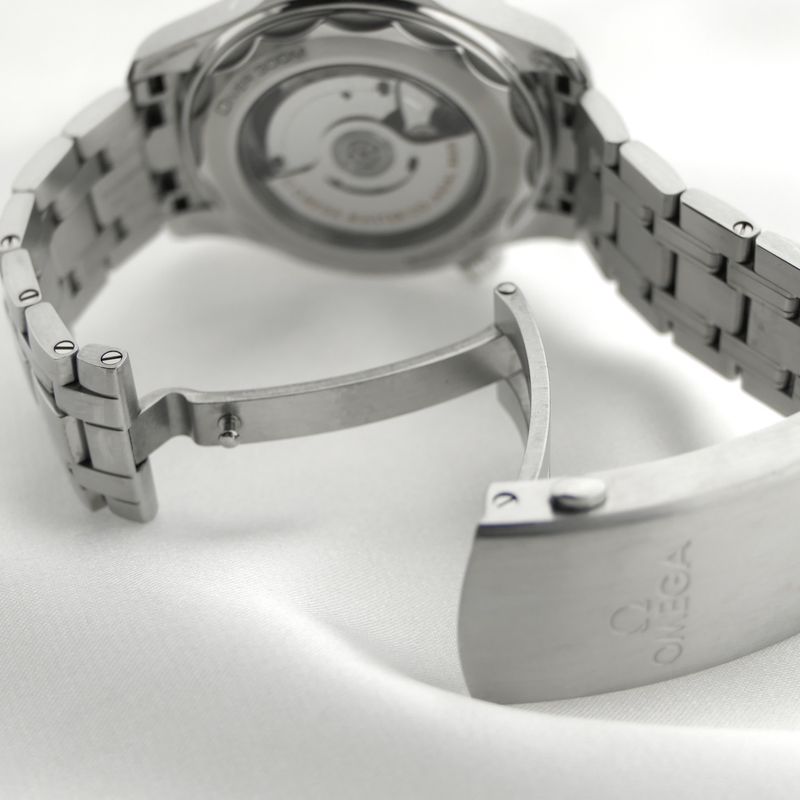 Image 19 of Omega Seamaster 300m Co-Axial Master Chronometer 42mm; Automatic men's diving watch