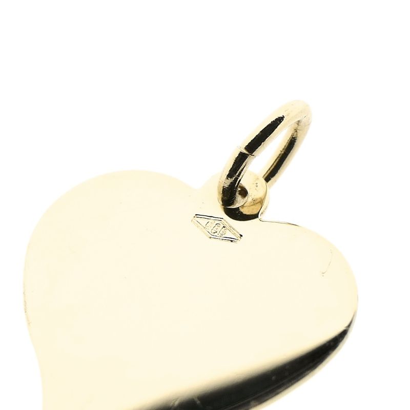 Image 6 of Gold pendant of a heart