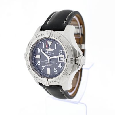 Image 2 of Breitling Avenger Seawolf A17330; Automatic men's watch