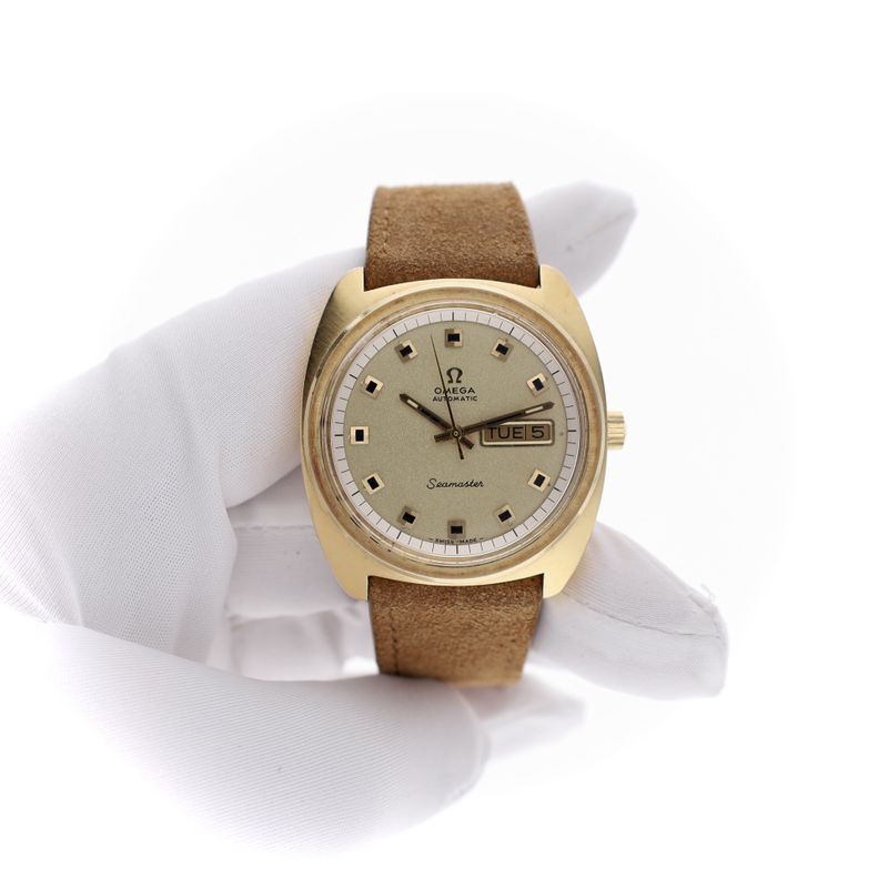 Image 8 of Breitling Chronomat 32mm A77310; Ladies Watch