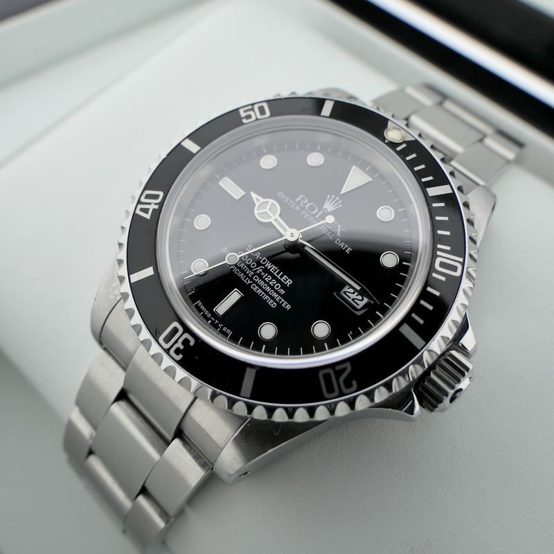 Image 10 of Rolex Sea Dweller 16600; Automatic diving watch in full set
