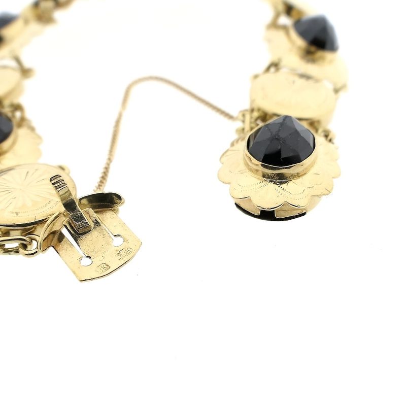 Image 3 of Antique gold boat bracelet with garnet