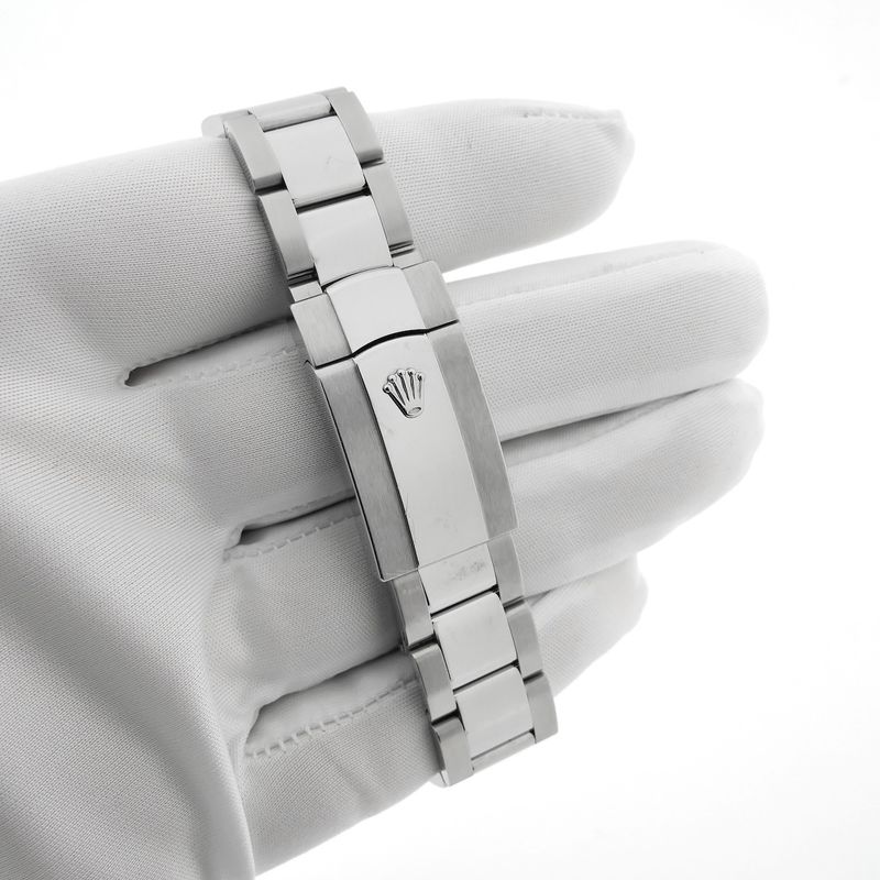 Image 8 of Rolex Datejust 41mm 'Rhodium' 126300; Automatic men's watch