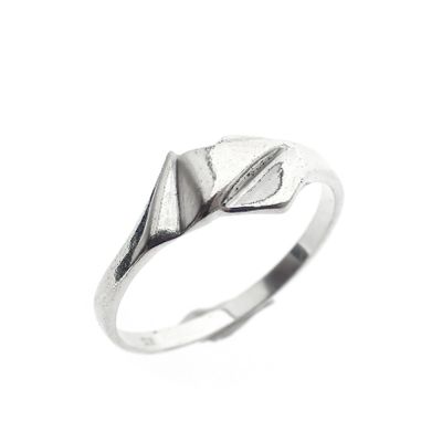 Image 1 of Silver ring with fantasy design