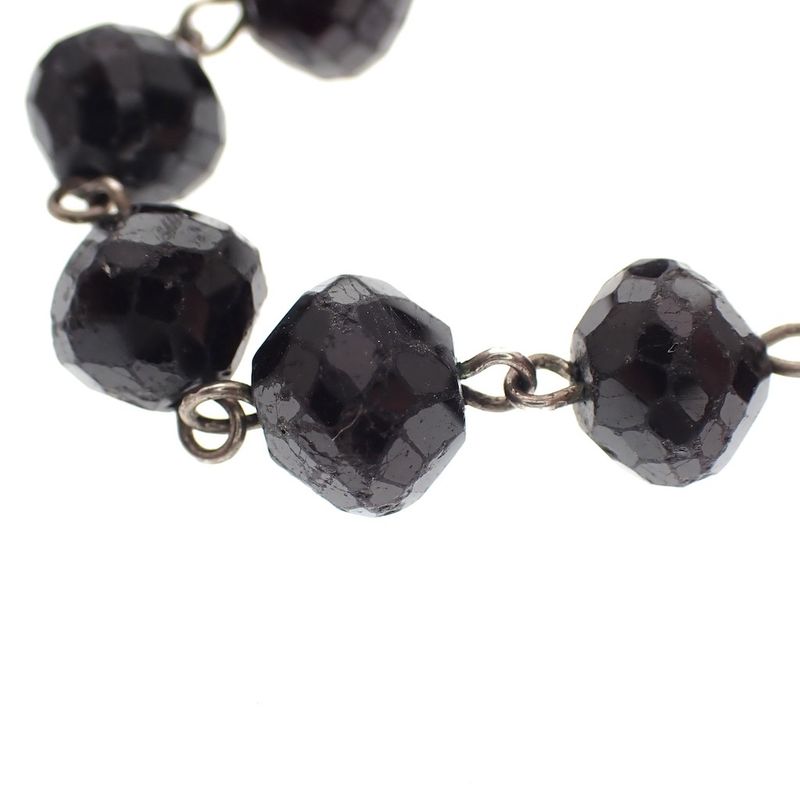 Image 3 of Antique mourning necklace with garnet beads on silver | 106 cm