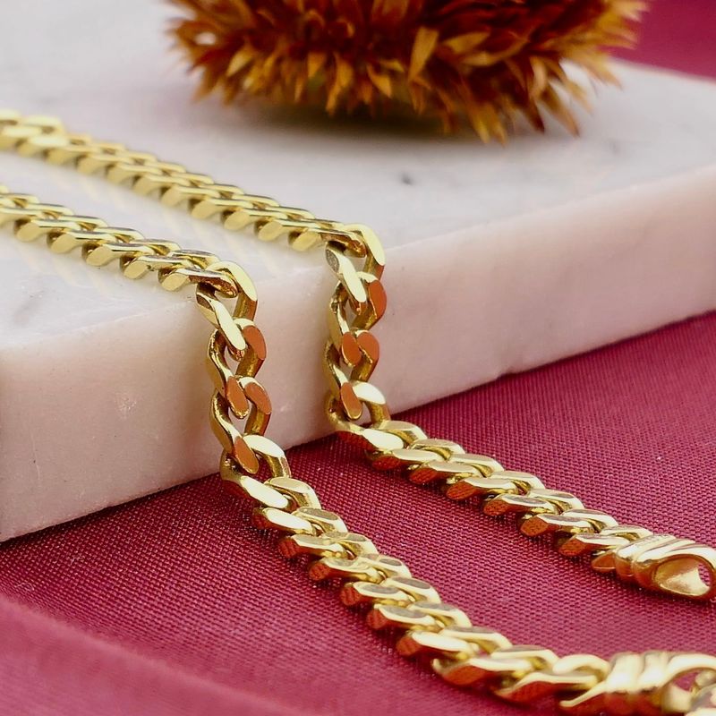 Afbeelding 2 van Gouden platte gourmetschakel armband | 21 cm