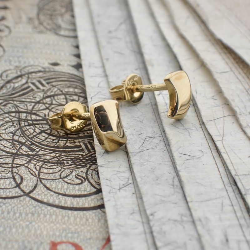 Image 2 of Golden fantasy stud earrings