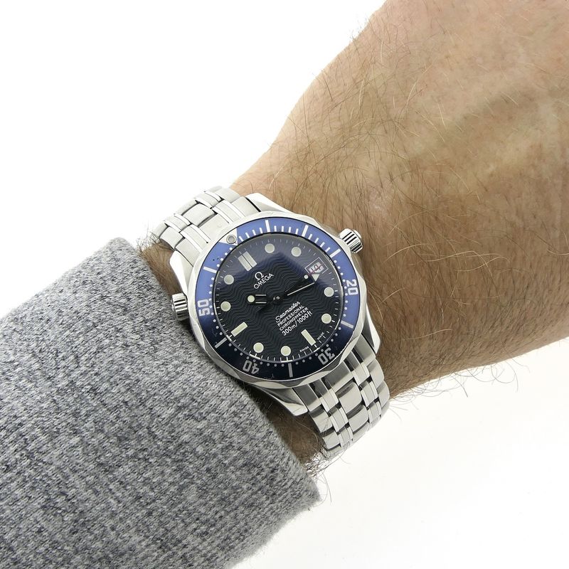 Image 17 of Omega Seamaster 300m 'James Bond'; Automatic men's diving watch