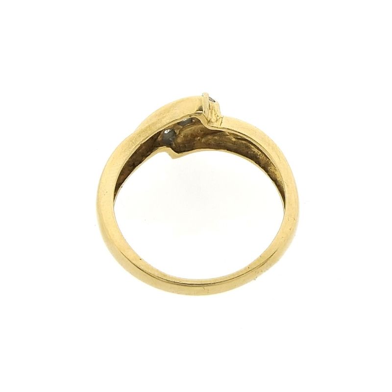 Image 3 of Gold ring with diamonds; 0.05 ct.