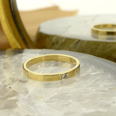 Image 2 of Gold sliding ring with diamond; 0.01 ct. | Jeunesse