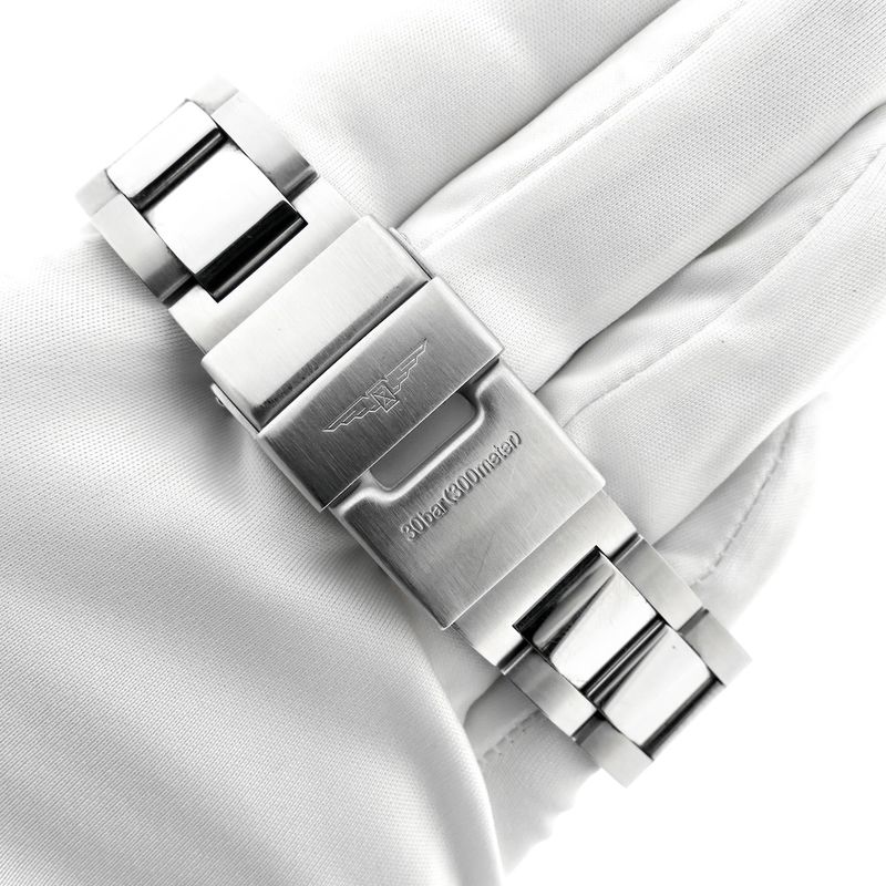 Image 8 of Longines Hydro Conquest L3.783.4; Automatic chronograph men's watch