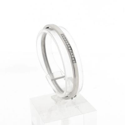 White gold bangle with 0.30 ct. diamonds | Ø 54.3 mm Image 1 of White gold bangle with 0.30 ct. diamonds | Ø 54.3 mm