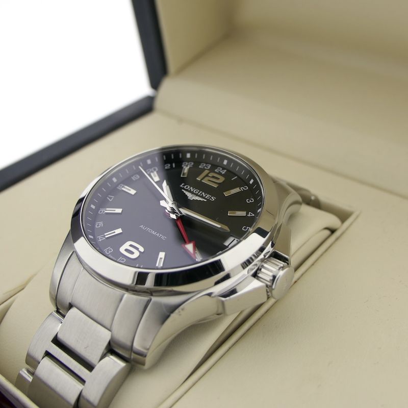 Image 16 of Longines Conquest GMT; Automatic men's watch