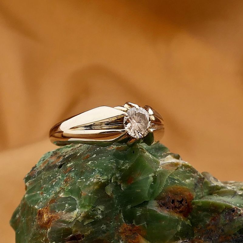 Image 2 of White Gold Solitaire Ring with Diamond; 0.50 ct.