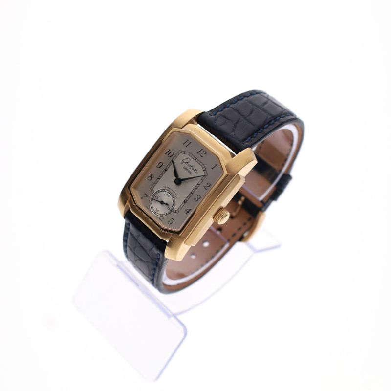 Image 3 of Glashütte Original Senator 1845 Karree 18ct. 42-05-01-02-04; 18ct. Gold Men's Watch
