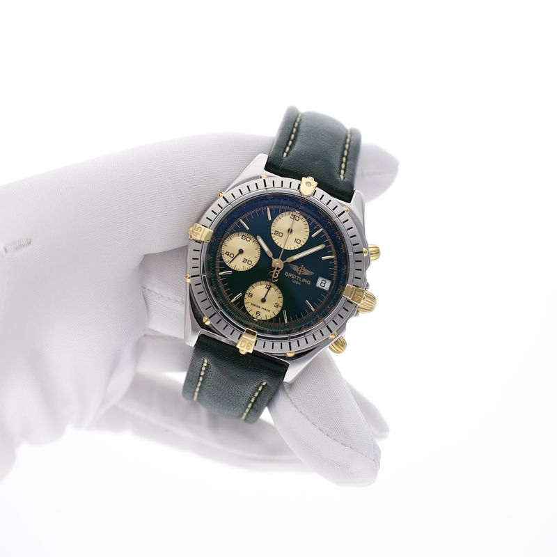 Image 7 of Breitling Chronomat Chronograph 'Racing Green' B13048; Automatic men's watch