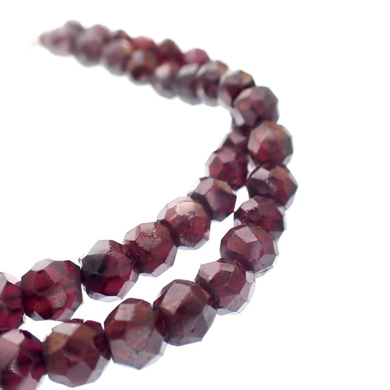 Image 2 of Garnet bead bracelet with silver clasp; Antique | 21 cm
