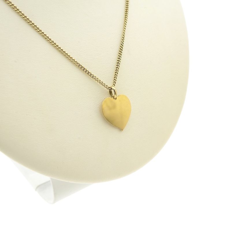 Image 8 of Gold pendant of a heart