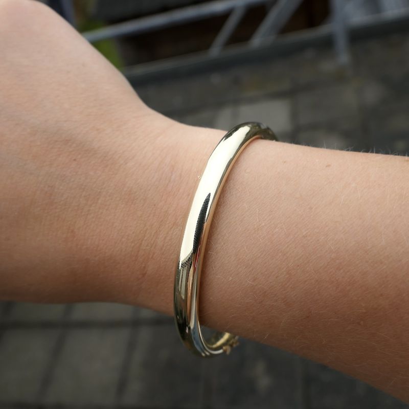 Image 9 of Gold slave bracelet | Ø 60mm