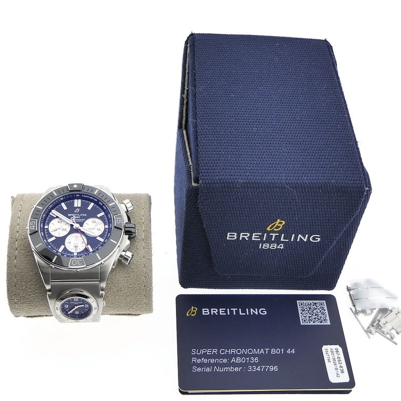 Image 4 of Breitling Super Chronomat B01 44; Automatic men's watch with UTC