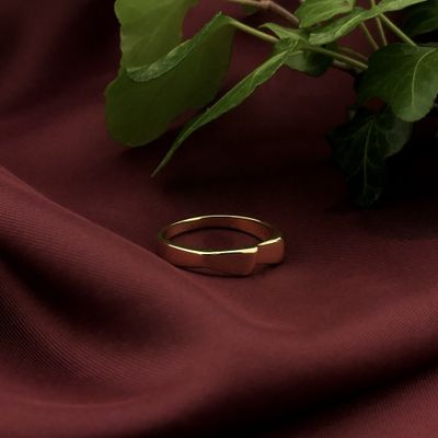 Golden fantasy ring Image 2 of Golden fantasy ring