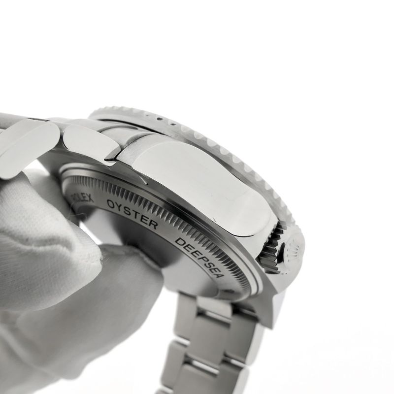 Image 17 of Rolex Sea-Dweller Deepsea 116660; Automatic men's diving watch in full set