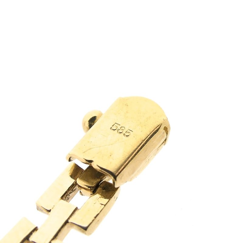 Image 7 of Gold Cleopatra necklace