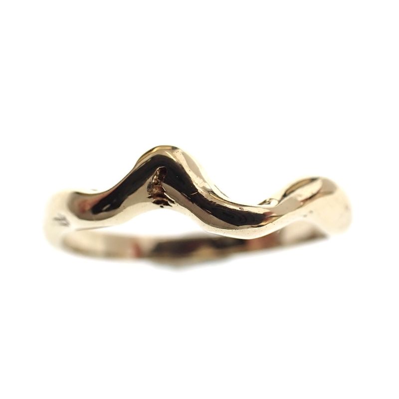 Image 3 of Gold ring with organic design
