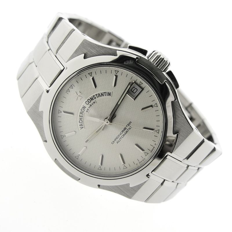 Image 6 of Vacheron Constantin Overseas 42042/423A; Automatic men's watch