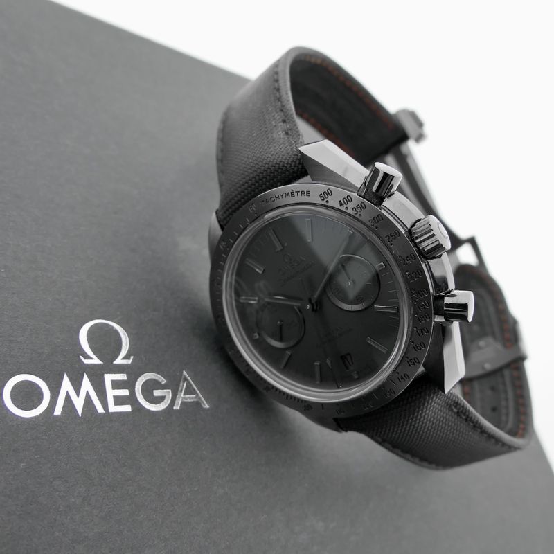 Image 7 of Omega Speedmaster 'Dark Side of the Moon'; Chronograph men's watch