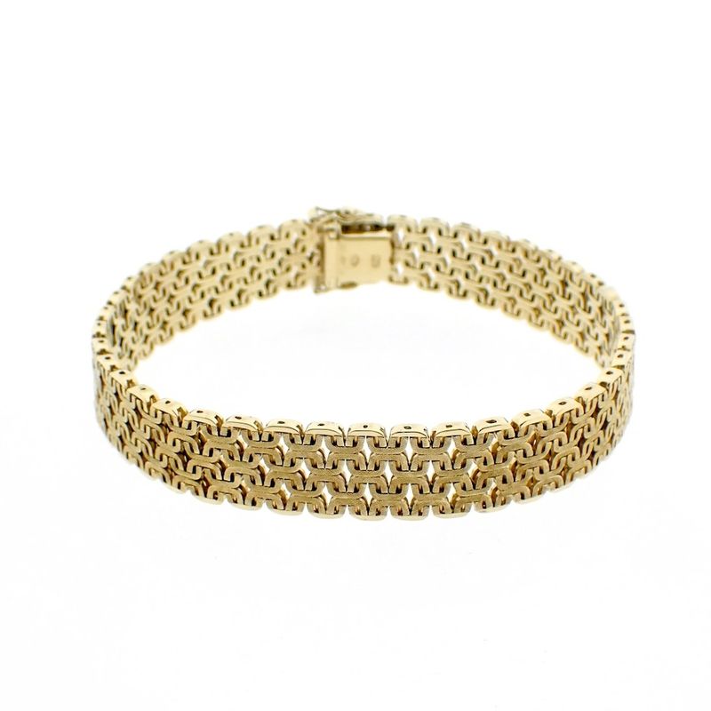 Image 1 of Vintage gold bracelet with pattern