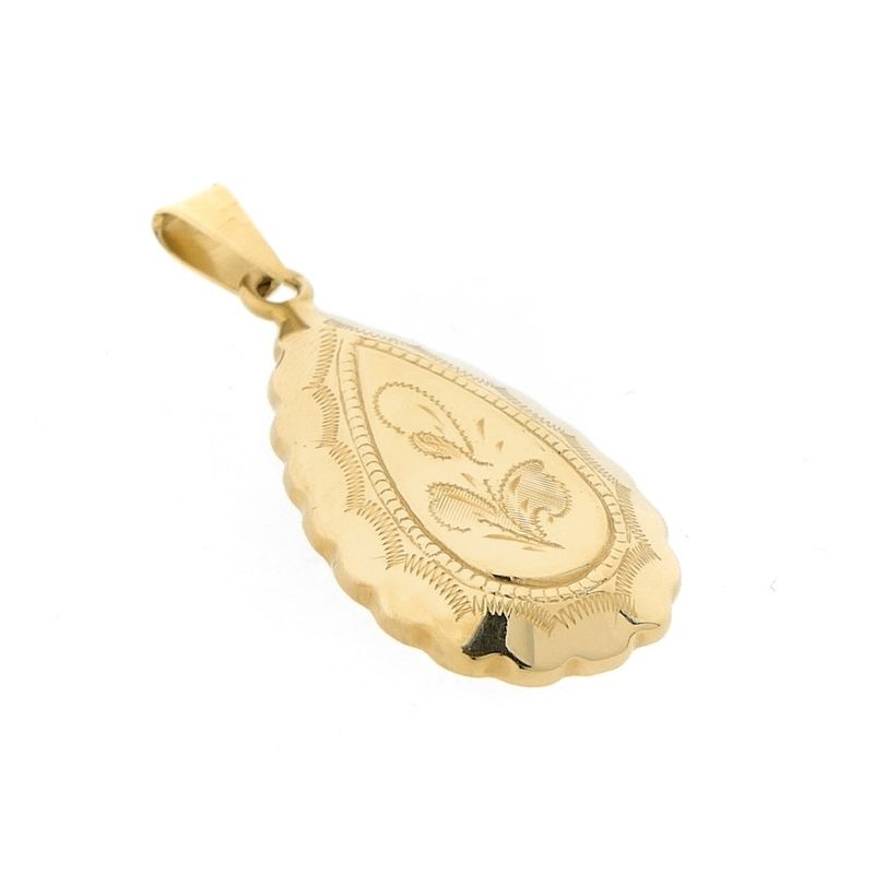 Image 3 of Gold pendant with elegant engraving