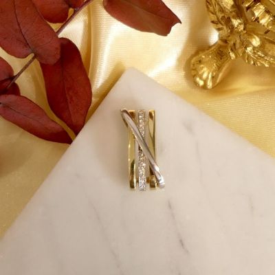 Image 2 of Two-tone gold pendant with diamonds | 0.11 ct.