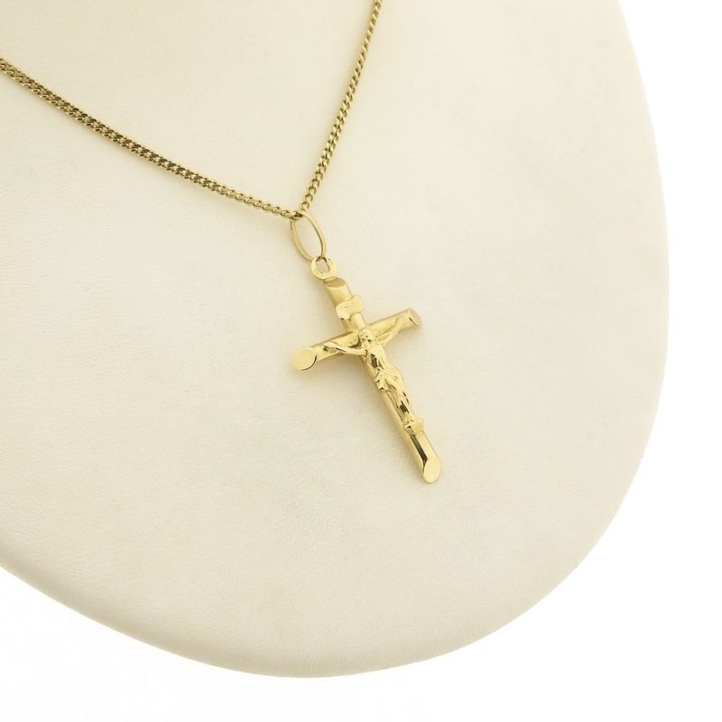 Image 4 of 19.2 ct gold pendant of a cross with corpus | INRI
