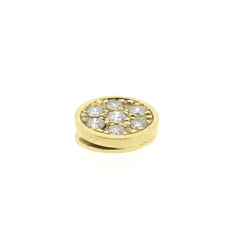 Image 2 of Gold pendant with diamonds; 0.37 ct.