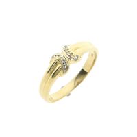 Gold ring with diamonds; 0.04 ct.