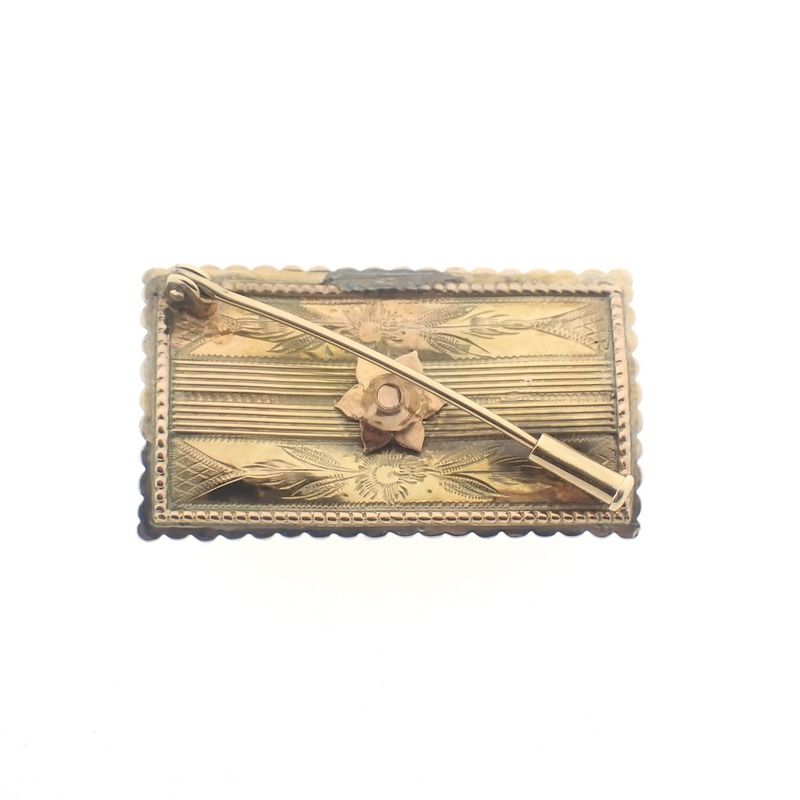 Image 6 of Antique gold brooch with zirconia and pearls.