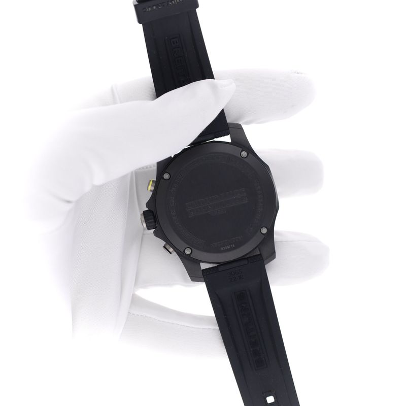Afbeelding 12 van Breitling Endurance 'Black' X82310; Chronograaf Heren Horloge