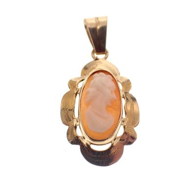 Image 1 of Vintage gold pendant with cameo