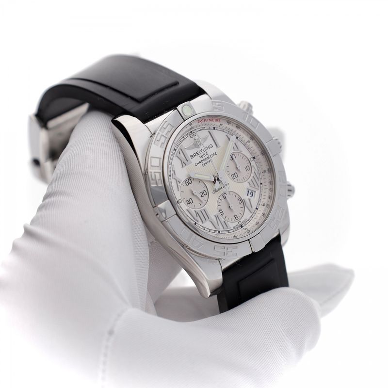 Image 12 of Breitling Chronomat B01 44 AB0110; Automatic Men's Watch