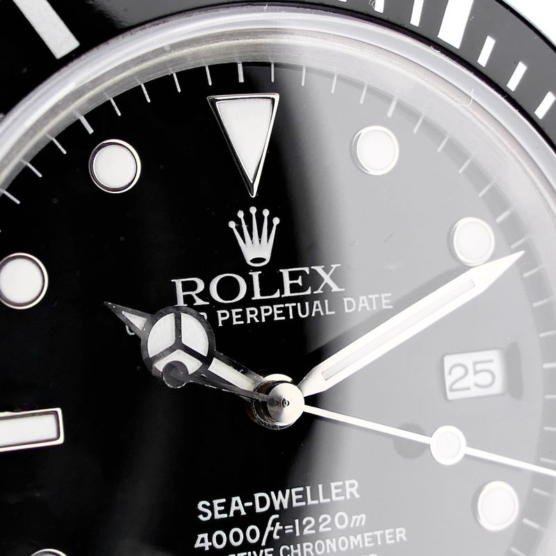 Image 6 of Rolex Sea Dweller 16600; Automatic diving watch