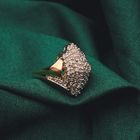 Image 5 of Gold entourage ring with diamond; 0.68 ct.